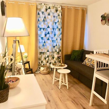 Charmant Studio Prado Perier Proche Des Plages Марсилия Екстериор снимка