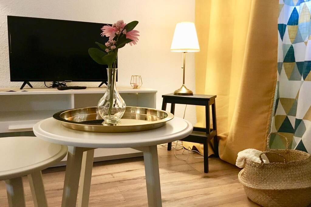 Charmant Studio Prado Perier Proche Des Plages Марсилия Екстериор снимка