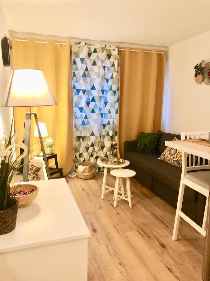 Charmant Studio Prado Perier Proche Des Plages Марсилия Екстериор снимка